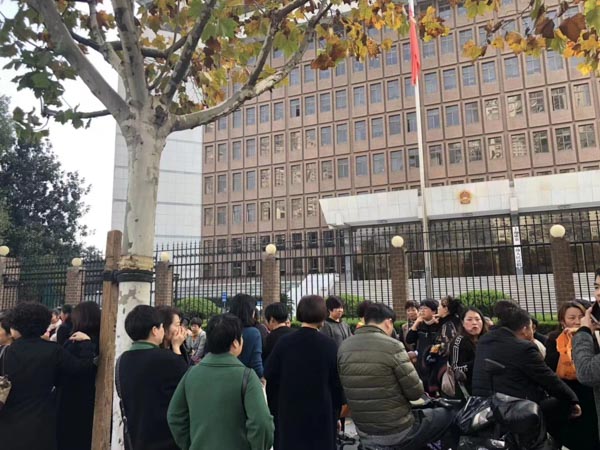 妻子的公司破產后離婚另一方是否需要償還債務？深圳破產律師來回答