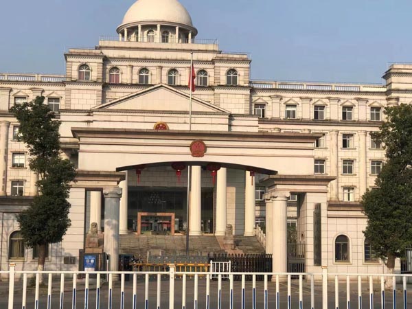 深圳市遺產糾紛律師來講講養父母去世養子女能否繼承遺產
