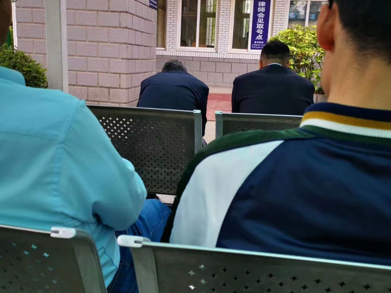 深圳律師為您解答房屋出售給不屬于本村的村民合同是否有效