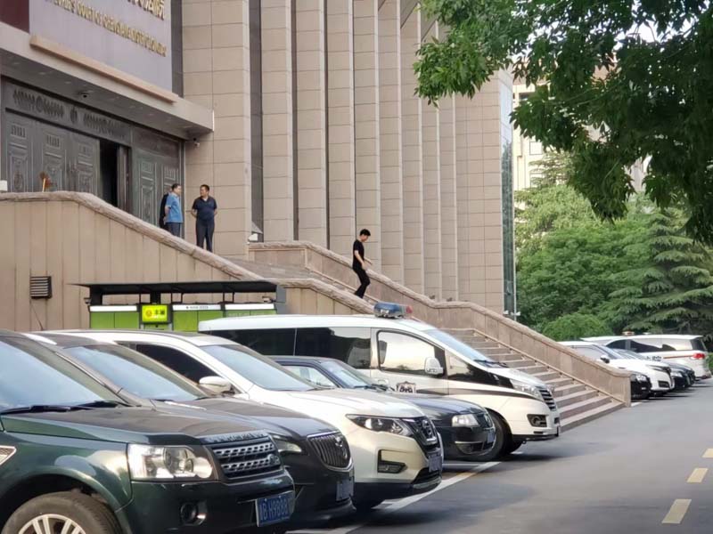 我國法律對職業放貸人有哪些最新規定？深圳債務法律咨詢告訴您