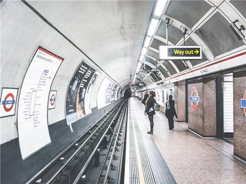深圳交通事故律師對高速公路管理者職責之爭