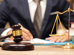 <b>深圳律師事務所：關于詐騙罪！最新出臺的量刑標準</b>